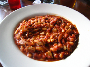 Latitude Brat and White Bean Chili